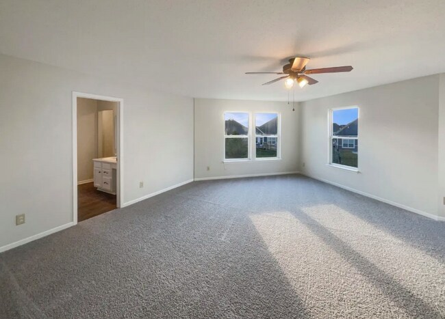 890 Indigo Dr, Greenfield, IN 46140 - photo 7