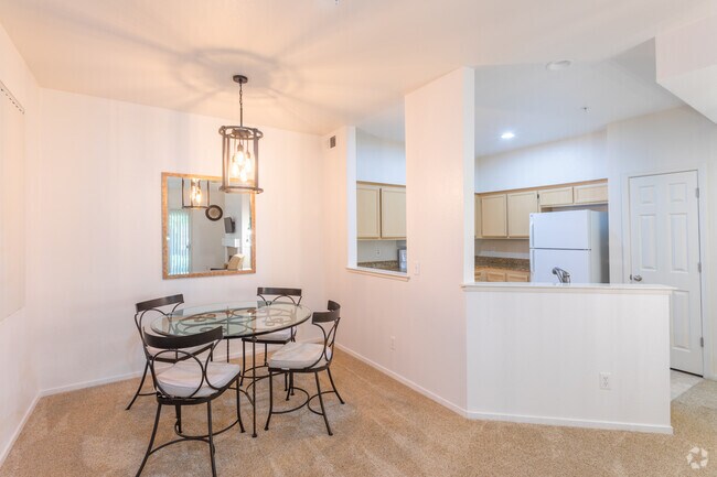 Palm Court Apartments, Salinas, CA 93906 - photo 4