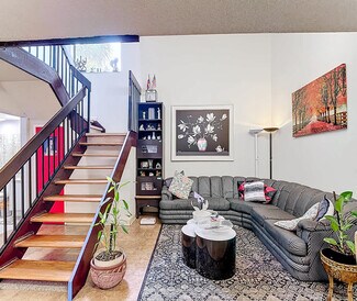 693 NW 102 Place Unit ID1357998P, Miami, FL 33172