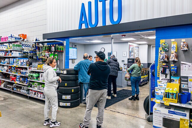 Walmart’s Auto department serves Phillips Ranch residents.