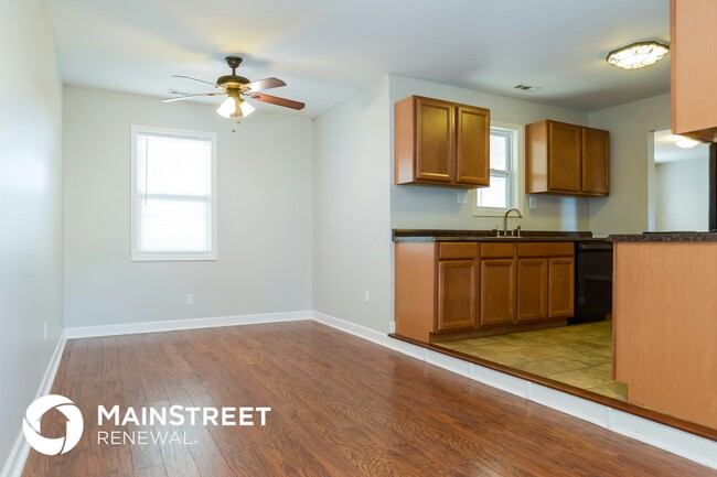 8524 W 86th St, Overland Park, KS 66212 - photo 6