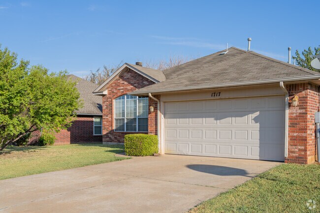 Cozy and well-maintained lots are typical for homes in Pebble Creek.