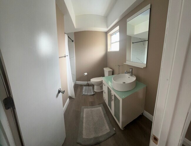 880 NW 72nd Terrace unit Scott, Plantation, FL 33317 - photo 5