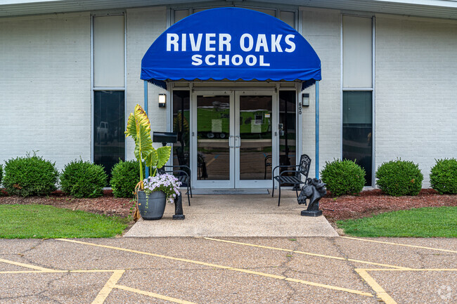 Educational opportunities abound at River Oaks School.