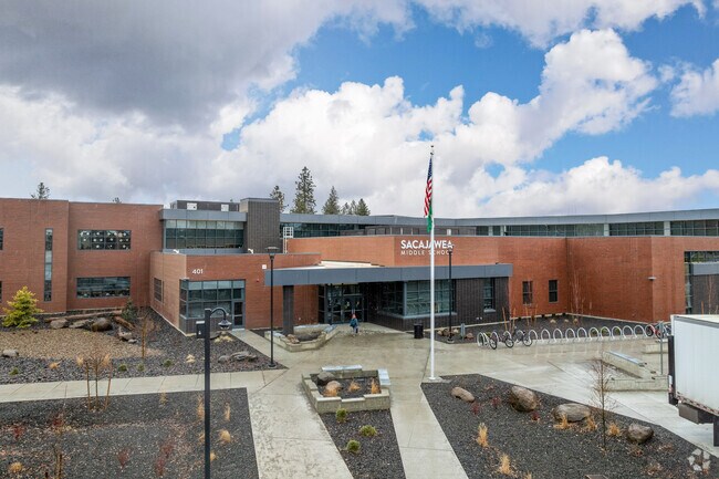 Sacajawea Middle School offers lots of sporting fields for its students.