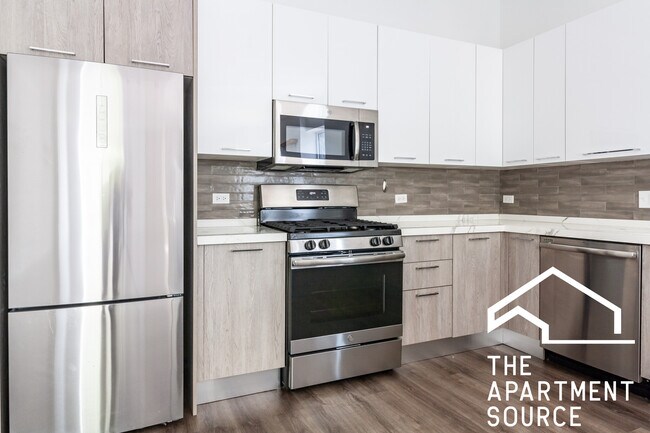 42 E 26th St unit 401, Chicago, IL 60616 - photo 4