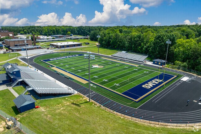 Reidsville Middle School serves over 600 students in the Reidsville area.