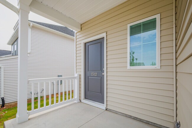 1510 Alvin Pond Dr, Greer, SC 29651 - photo 4