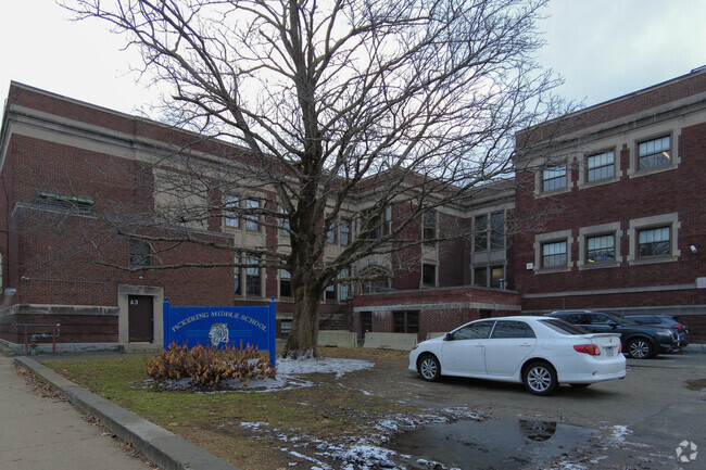 Pickering Middle School has an overall grade of C on Niche.