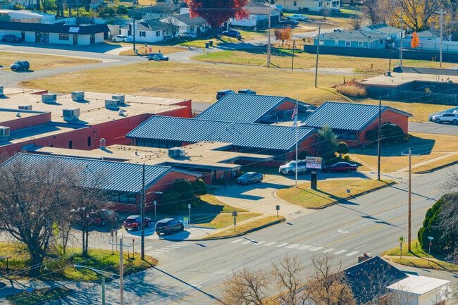 Aerial view of the Grand Avenue Elementary School