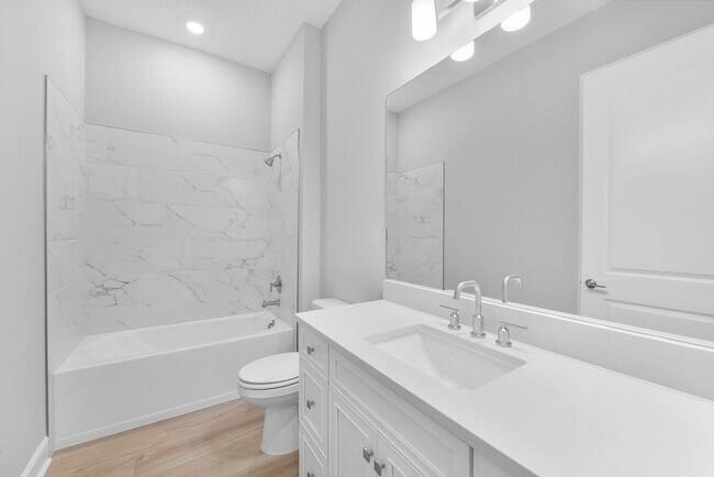 10455 Eclipse St, Sarasota, FL 34241 - photo 5