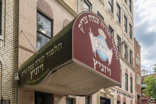 Yeshiva Tzemach Tzadik Viznitz serves 183 students from grades Pre-K - 8th.