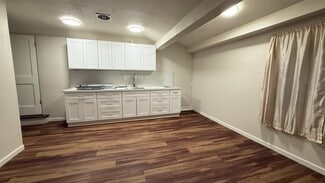 4400 N Lakewood Blvd Unit 4400 AND A HALF, Long Beach, CA 90808