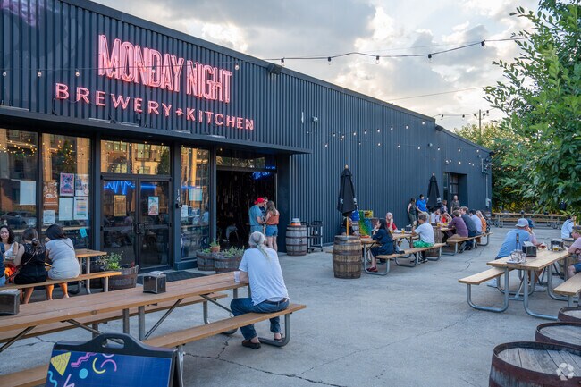 Find some good friends at the Monday Night Brewery and Kitchen near College Hills.