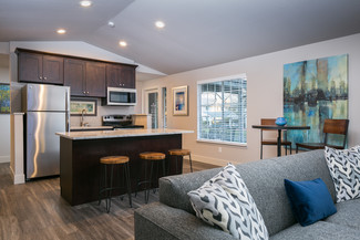 21412 48th Ave W, Mountlake Terrace, WA 98043