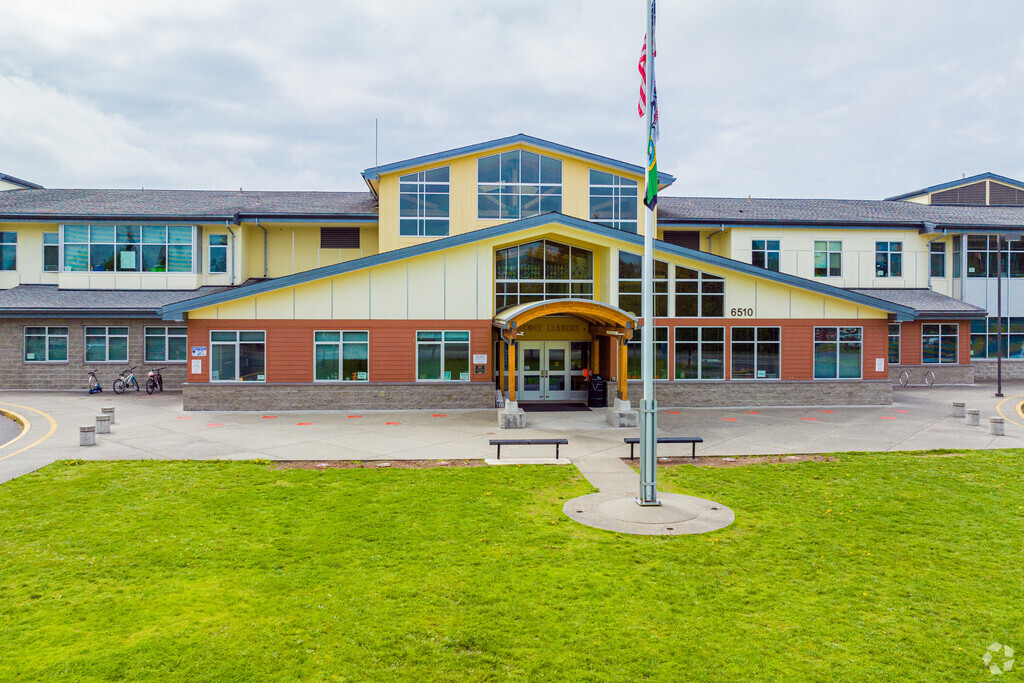 Grove Elementary School provides an excellent education for a better tomorrow.