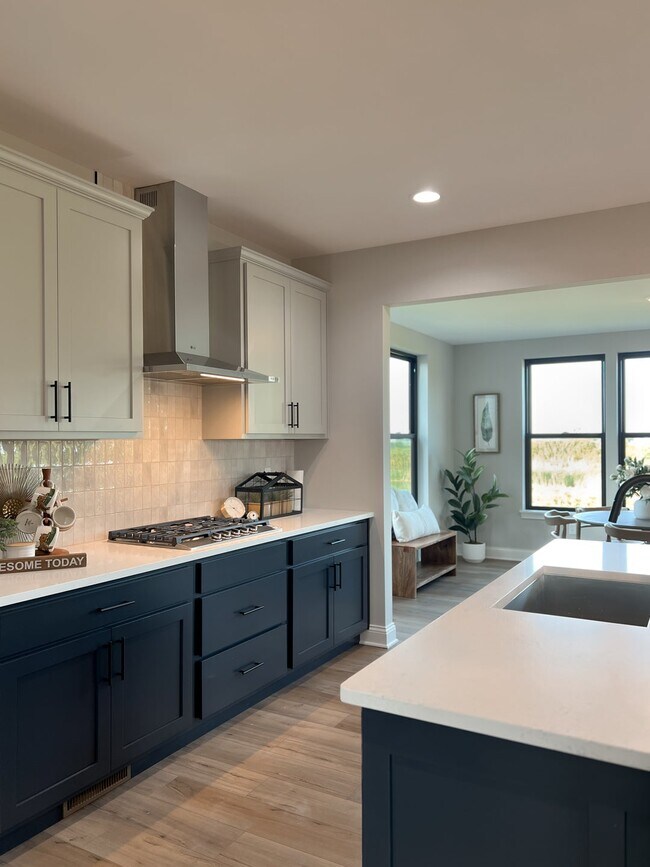 644 Houtz Cir, Elburn, IL 60119 - photo 7