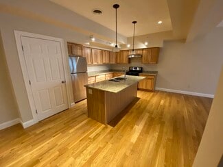 137 Main St Unit 203, Newport, VT 05855