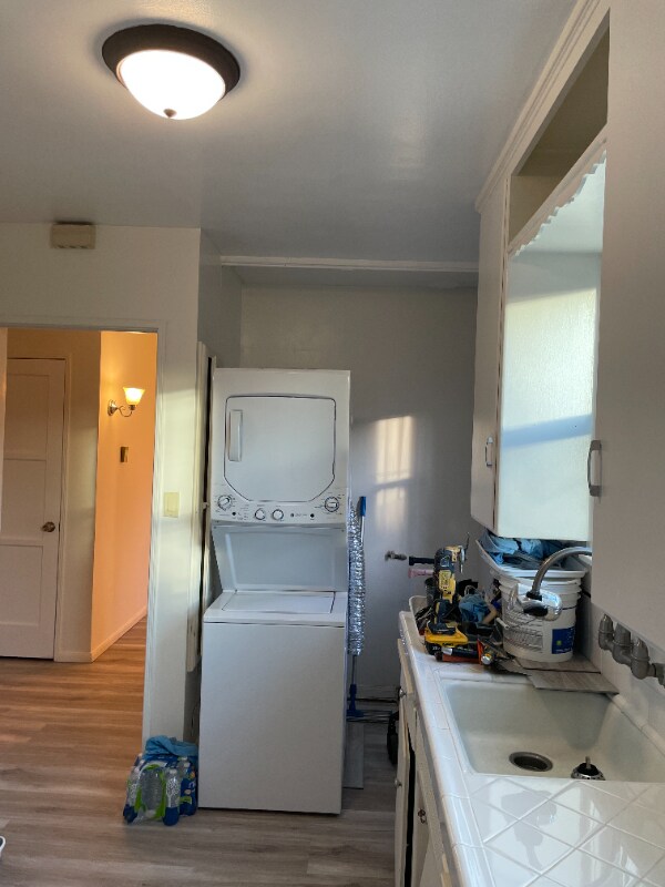 1301 N Buena Vista St unit B, Burbank, CA 91505 - photo 4