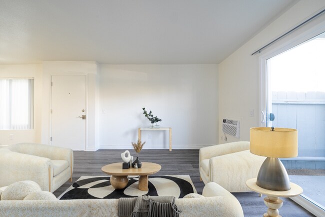 343 Autumn Dr unit 201, San Marcos, CA 92069 - photo 6