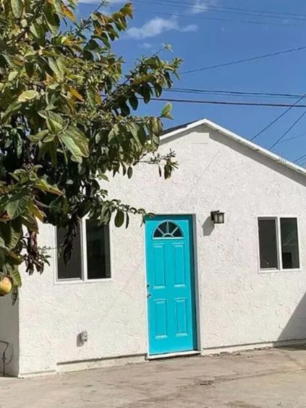 3668 5th Ave, Los Angeles, CA 90018