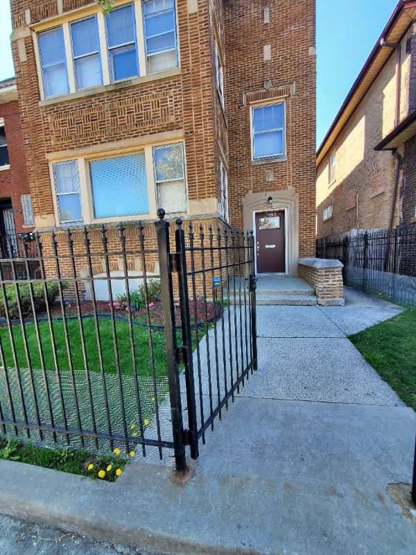 7942 S Loomis Blvd Unit 2, Chicago, IL 60620