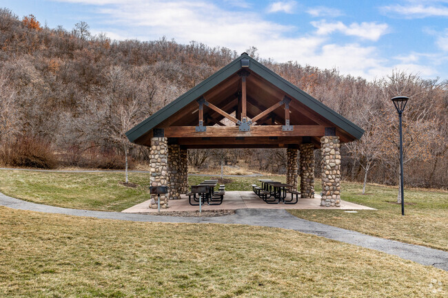 Hike and picnic at Wild Rose Trailhead Park in North Salt Lake.