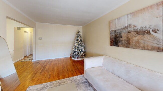 14101 Jewel Ave, Flushing, NY 11367 - photo 2