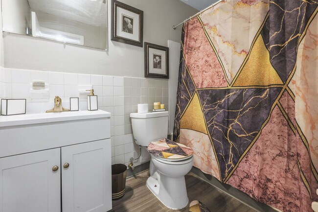 Lakeland Tower, Euclid, OH 44117 - photo 4