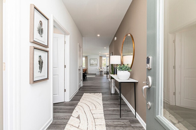 1915 Watson Falls Ct, Lawrenceville, GA 30043 - photo 2