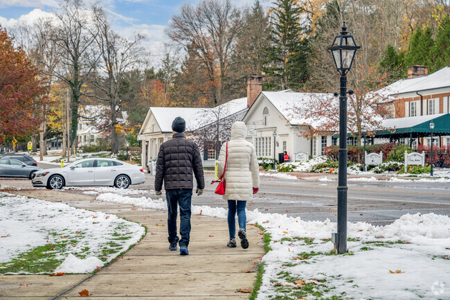 Gates Mills' boasts a small, charming, and walkable downtown area.