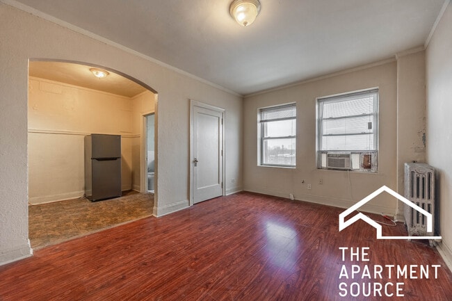 6928 N Greenview Ave unit 608, Chicago, IL 60626 - photo 2