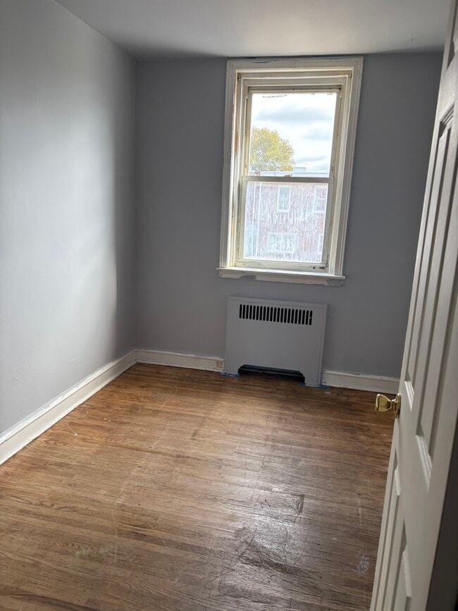 6723 Castor Ave, Philadelphia, PA 19149 - photo 5