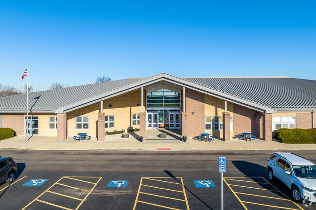 Liberty Tree Elementary School in Powell  serves the children in grades PK, K-5.