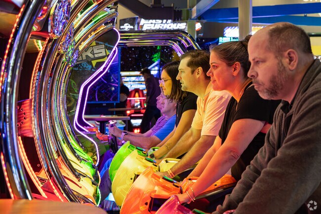 Stoneybrook-Brigadoon game lovers compete against friends at Main Event.