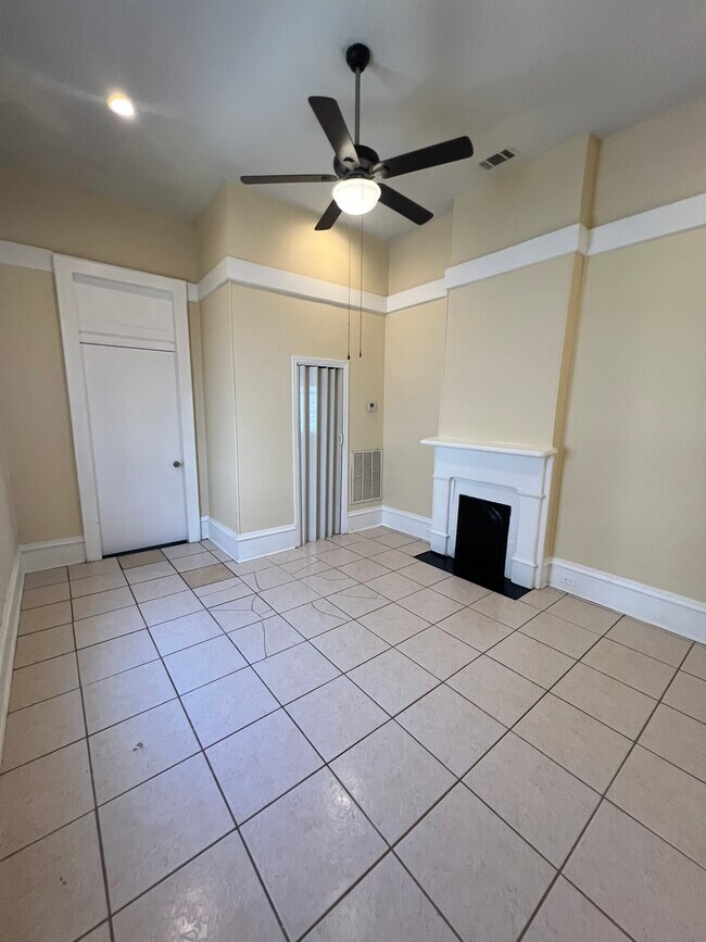 1911 Lapeyrouse St, New Orleans, LA 70116 - photo 7