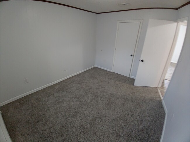 360 Sneed Hill Rd unit B3, Elizabethton, TN 37643 - photo 7