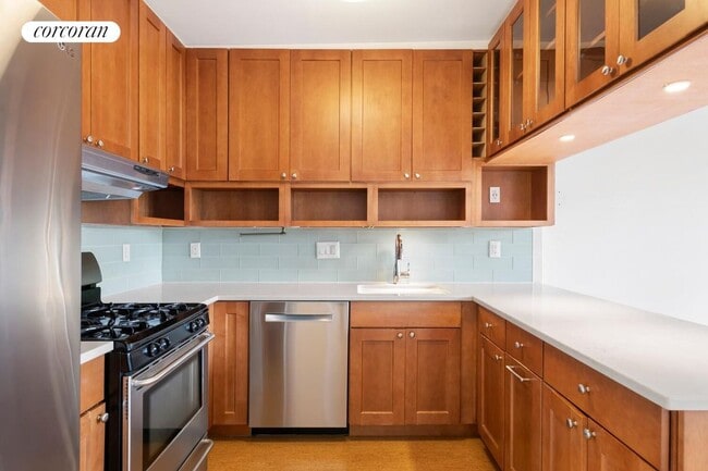 42 Carroll St, Brooklyn, NY 11231 - photo 7