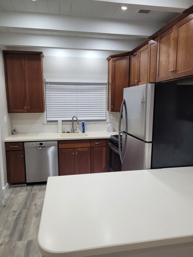 438 Cardinal Ave, Fort Walton Beach, FL 32548 - photo 5