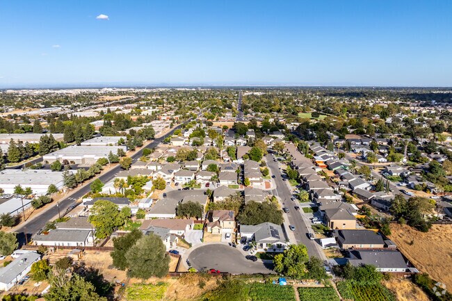 10+ Neighborhoods in ZIP Code 95838, CA - Homes.com 10+ Neighborhoods in ZIP Code 95838, CA - Homes.com