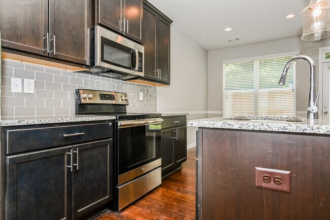 2915 Emme Ct, Conyers, GA 30094 - photo 6