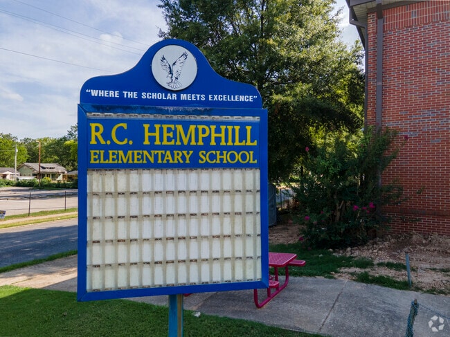 R.C. Hemphill Elementary School teaches kids in West End Manor to do their best.