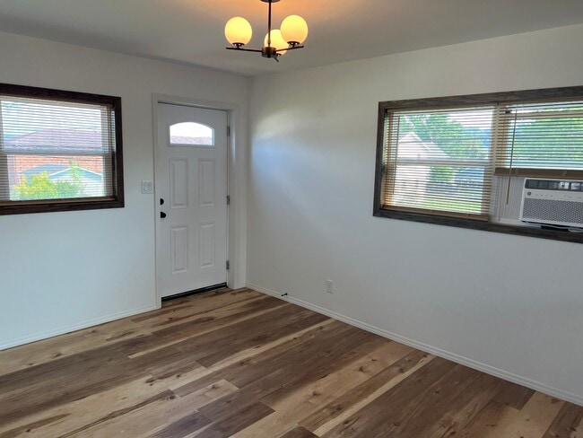 1916 Beech St unit A2, Kenova, WV 25530 - photo 6