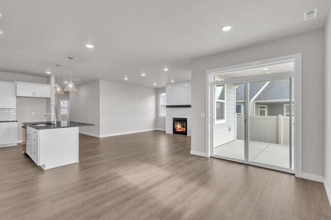 3277 N Darwin Fox St S unit 36630877, Post Falls, ID 83854 - photo 4