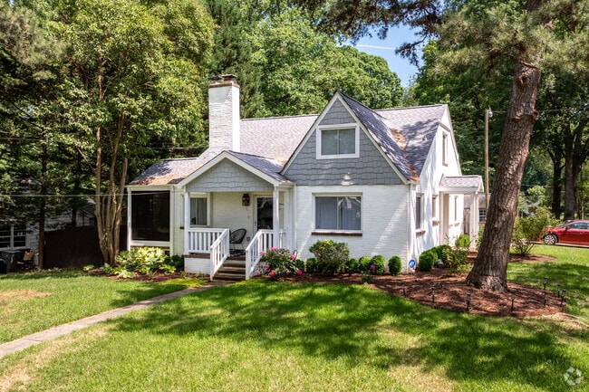 You can also find smaller cottage style homes in Echo Hills.