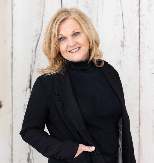 Lisa Bouchard