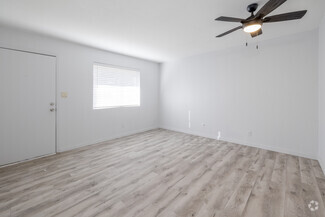2516 W Augusta Ave, Phoenix, AZ 85051