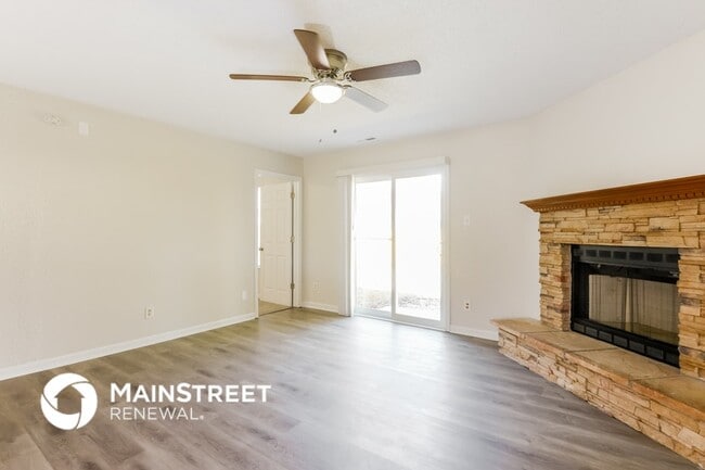 2079 Meadowlark Ln, Brownsburg, IN 46112 - photo 7