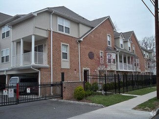 444 Westminster Ave, Elizabeth, NJ 07208