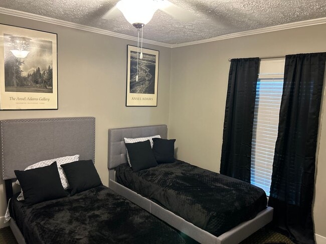 707 E Mcintosh Rd, Griffin, GA 30223 - photo 4